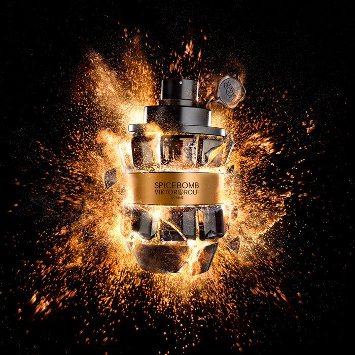 Viktor&Rolf - Spicebomb Extreme Eau de Parfum - Woody & Spicy - Cologne for Men - With Notes of Amber & Vanilla - 3 Fl Oz